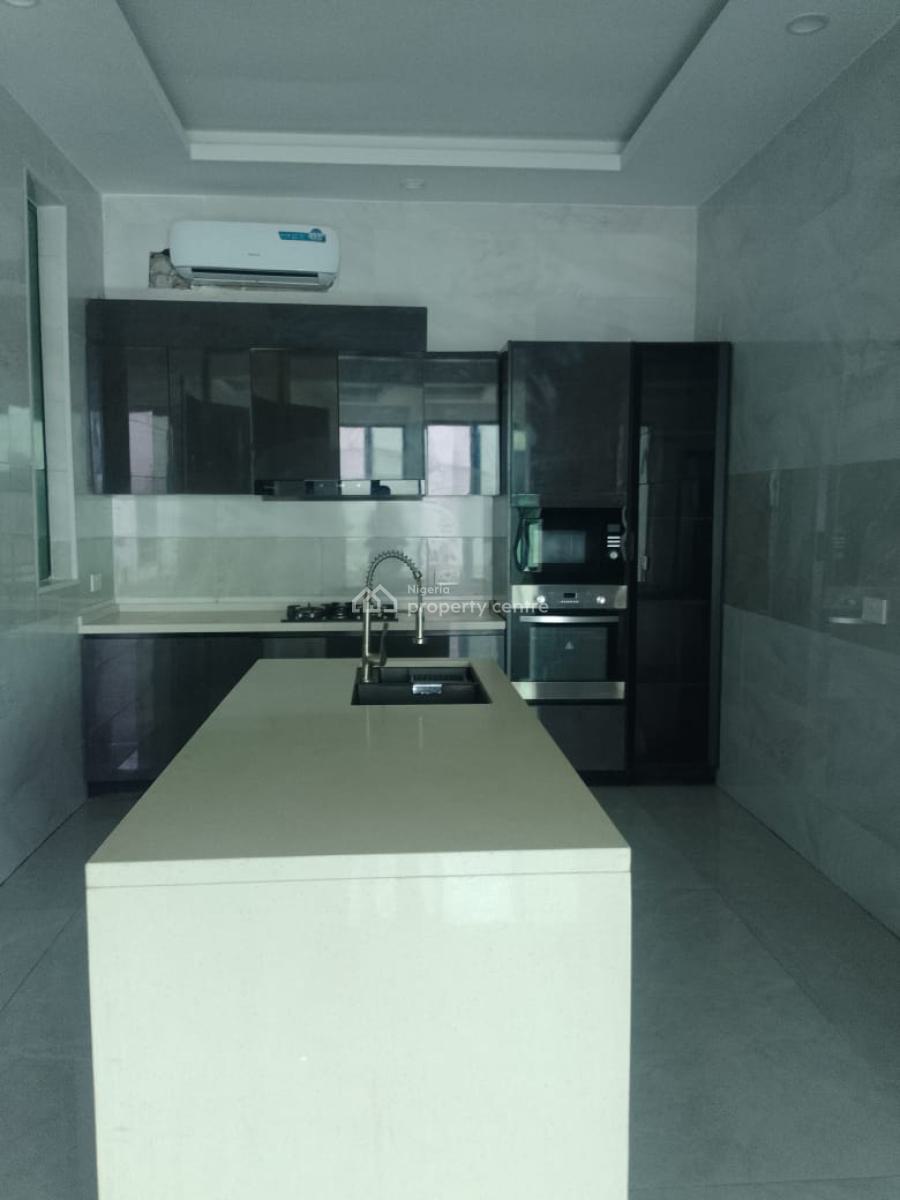 Luxury 4 Bedroom Penthouse, Off Bourdillon Road, Ikoyi, Lagos, Flat / Apartment for Rent