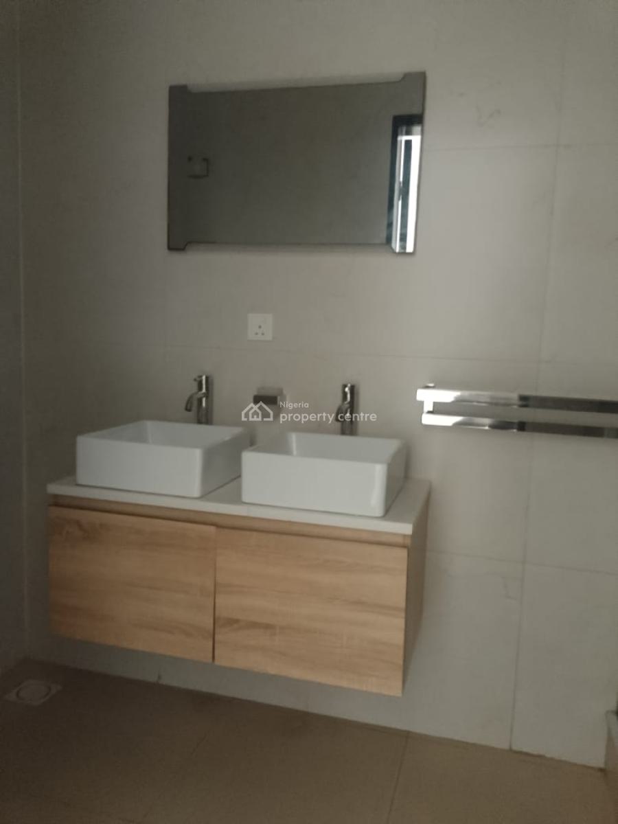 Luxury 4 Bedroom Penthouse, Off Bourdillon Road, Ikoyi, Lagos, Flat / Apartment for Rent