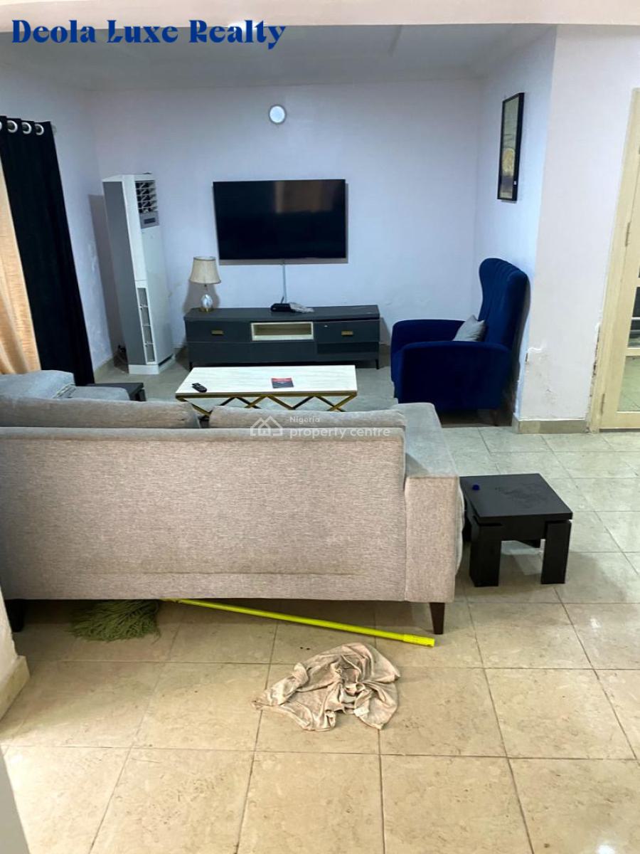 a Well Maintained 4 Bedroom Terrace with Bq, Chevyview Estate, Chevron, Lekki, Lagos, Terraced Duplex for Rent