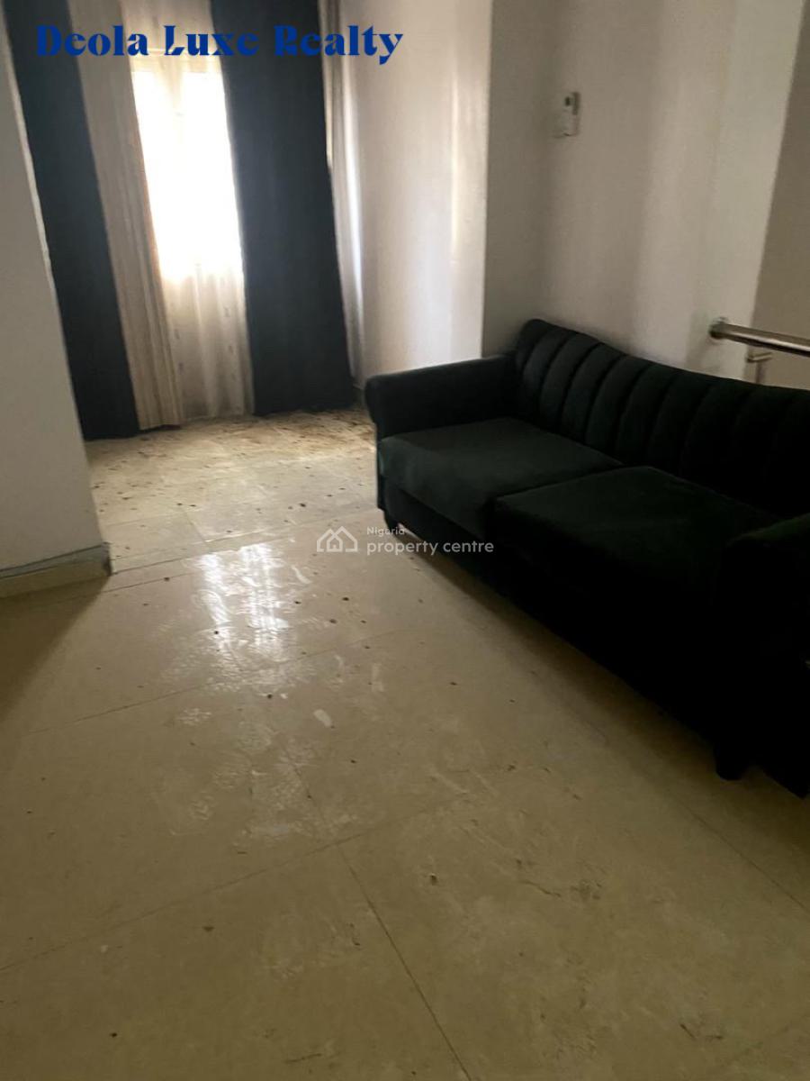 a Well Maintained 4 Bedroom Terrace with Bq, Chevyview Estate, Chevron, Lekki, Lagos, Terraced Duplex for Rent