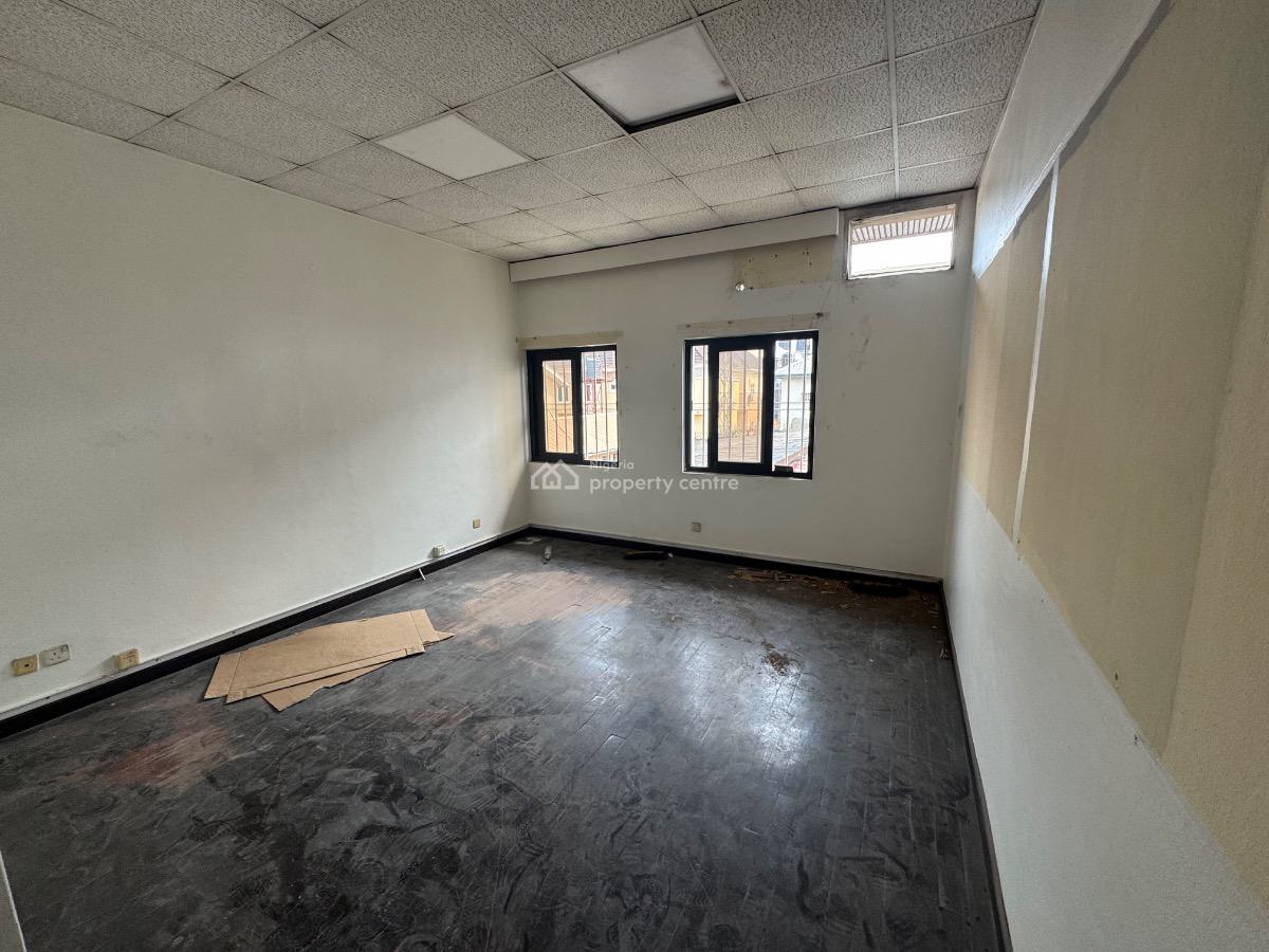 a Large 5 Bedroom Duplex for Commercial Use, Off Admiralty Way, Lekki Phase 1, Lekki, Lagos, Office Space for Rent