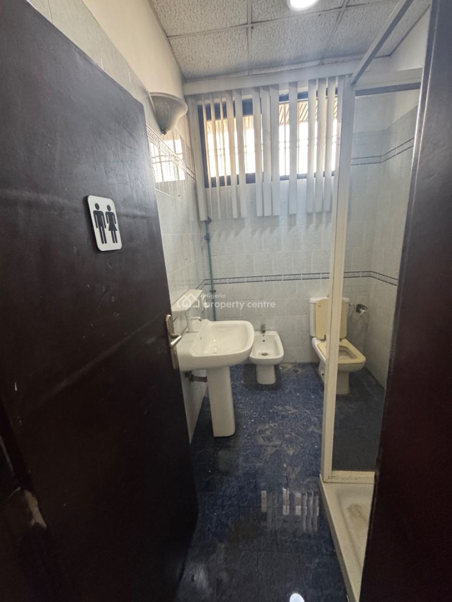 a Large 5 Bedroom Duplex for Commercial Use, Off Admiralty Way, Lekki Phase 1, Lekki, Lagos, Office Space for Rent
