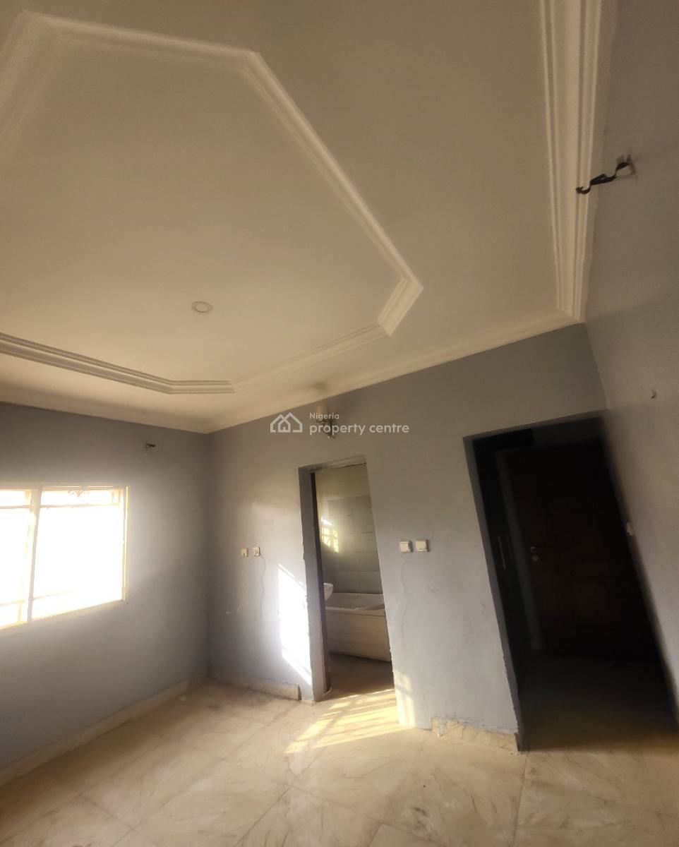 Luxurious Massive 4 Bedroom Terrace Duplex with Bq, By American International School, Durumi, Abuja, Terraced Duplex for Rent