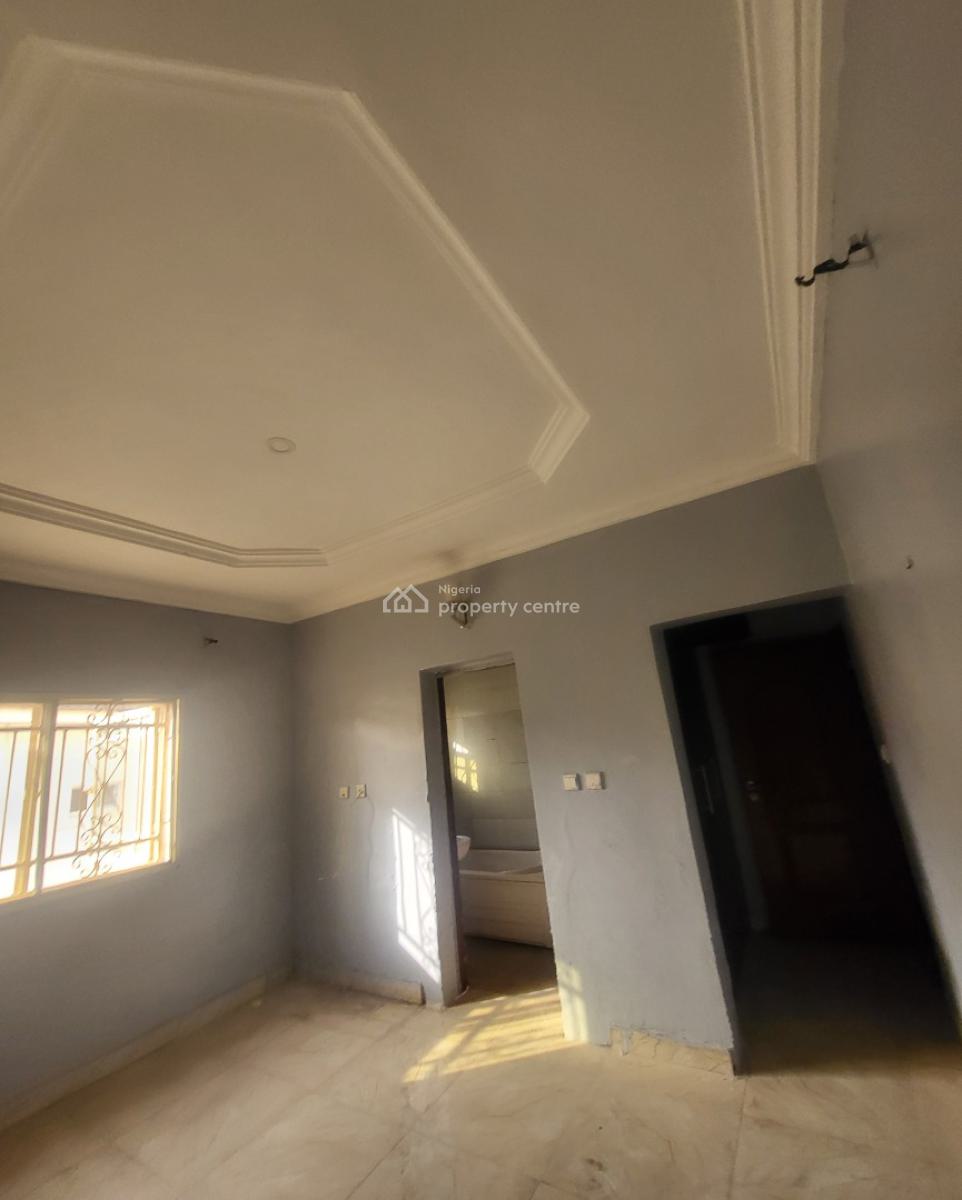 Luxurious Massive 4 Bedroom Terrace Duplex with Bq, By American International School, Durumi, Abuja, Terraced Duplex for Rent
