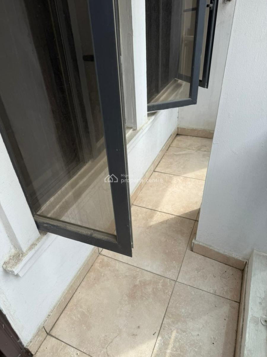 3 Bedroom Flat in a Secured Estate, Victoria Island (vi), Lagos, Flat / Apartment for Rent