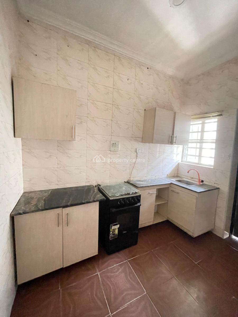 Clean 2 Bedroom Apartment in a Secured Estate, Ikota, Lekki, Lagos, Flat / Apartment for Rent