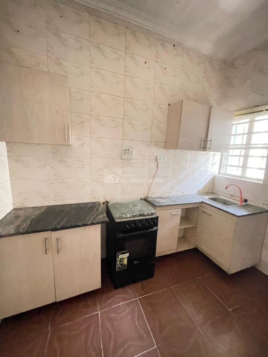 Clean 2 Bedroom Apartment in a Secured Estate, Ikota, Lekki, Lagos, Flat / Apartment for Rent