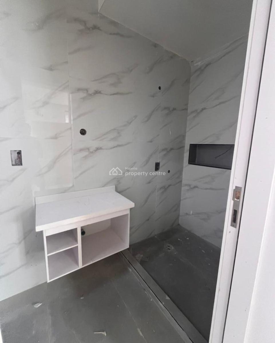 Lovely 2 Bedroom Apartment with Bq, Ikate, Lekki, Lagos, Block of Flats for Sale