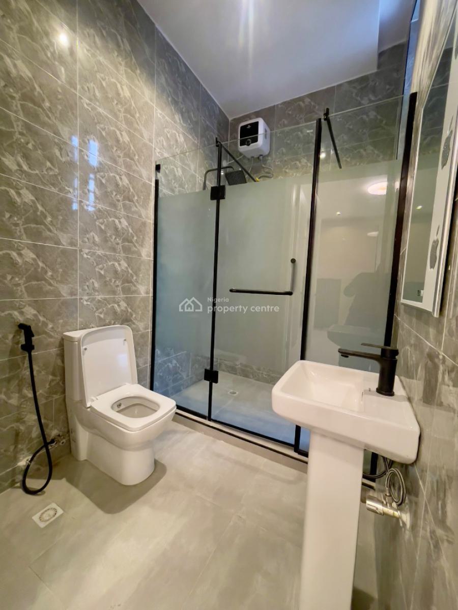 Decently Finished Luxury 2 Bed Apartment, Ologolo, Lekki, Lagos, Block of Flats for Sale