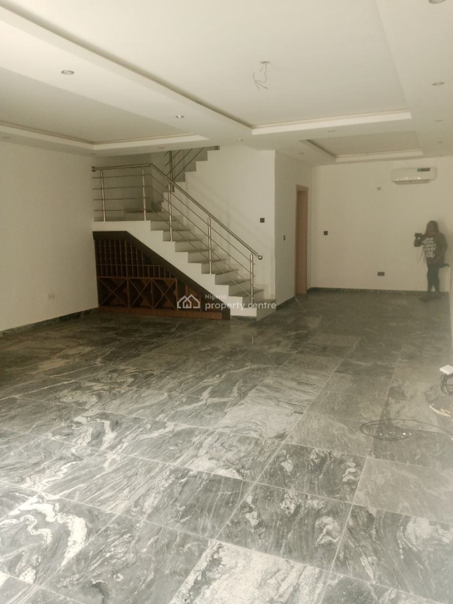 Well Finished 4 Bedroom Terrace Duplex, Old Ikoyi, Ikoyi, Lagos, Terraced Duplex for Sale