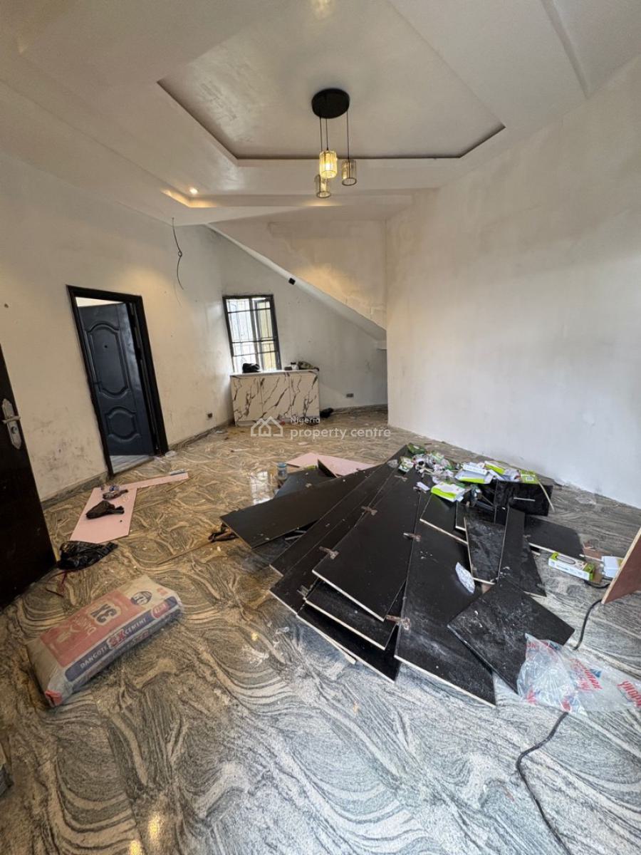 One Bedroom Apartment with 2 Toilet, Chevron, Lekki, Lagos, Flat / Apartment for Rent