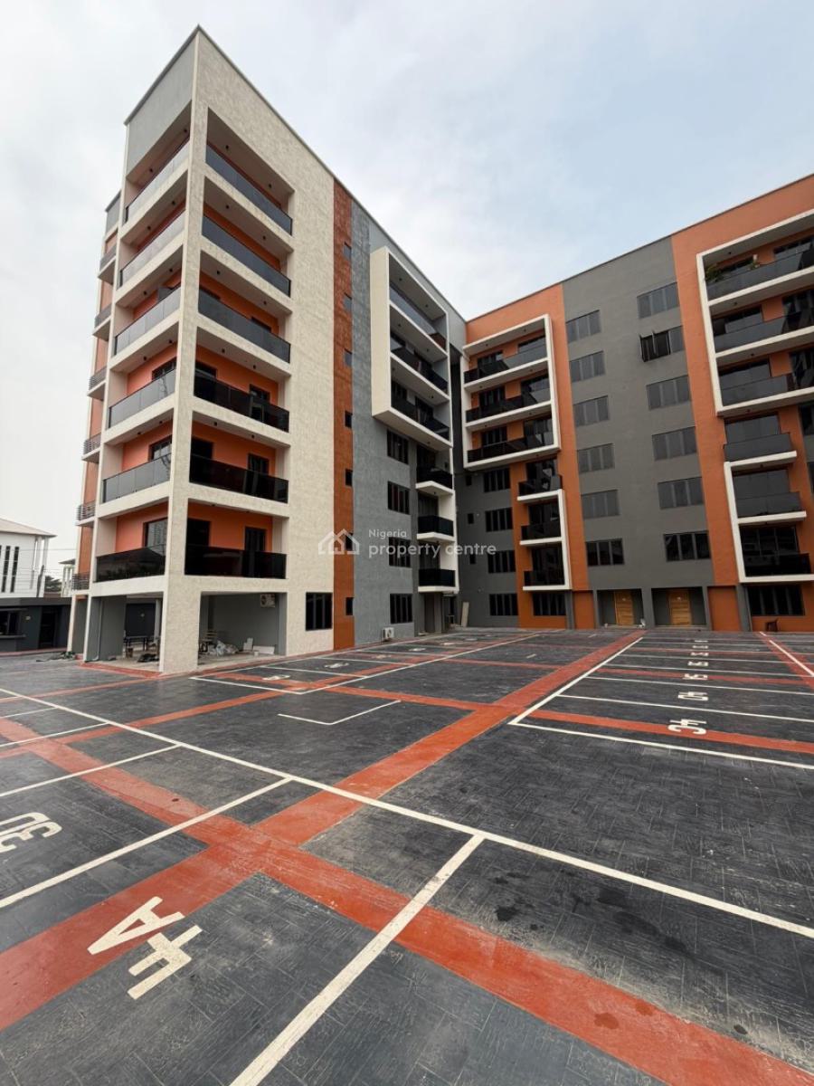 Lovely 3 Bedroom Apartment with Bq in a Secure Estate, Lekki Phase 1, Lekki, Lagos, Flat / Apartment for Rent