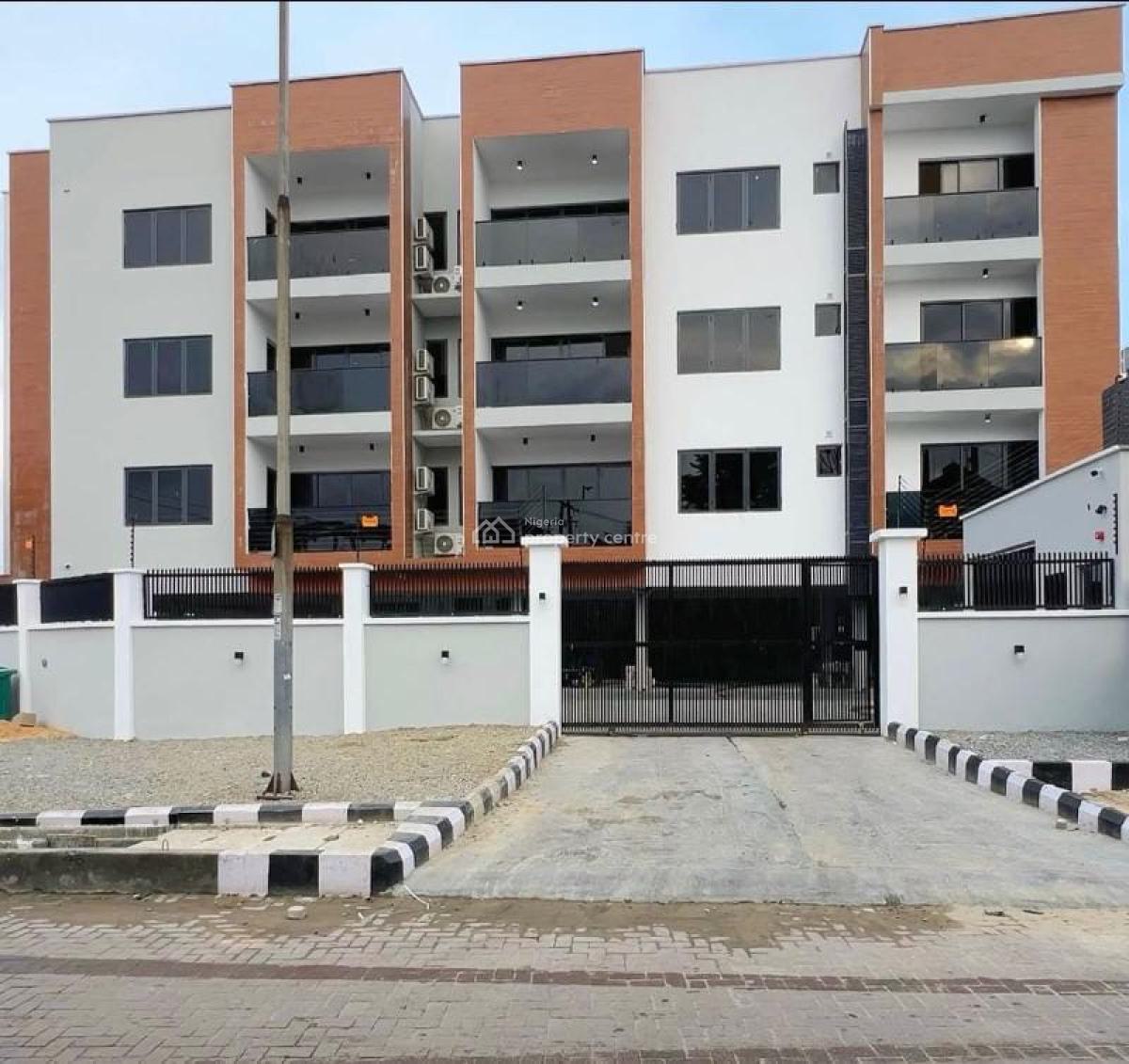 Lovely 3 Bedroom Apartment with Bq in a Secure Estate, Lekki Phase 1, Lekki, Lagos, Flat / Apartment for Rent