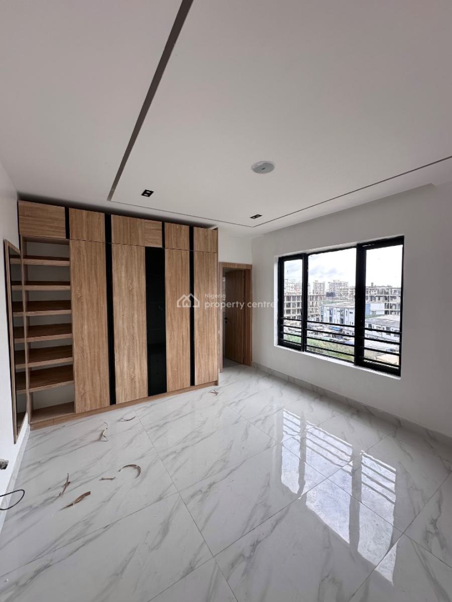 2 Bedroom Apartment with Bq, Lekki Phase 1, Lekki, Lagos, Flat / Apartment for Sale