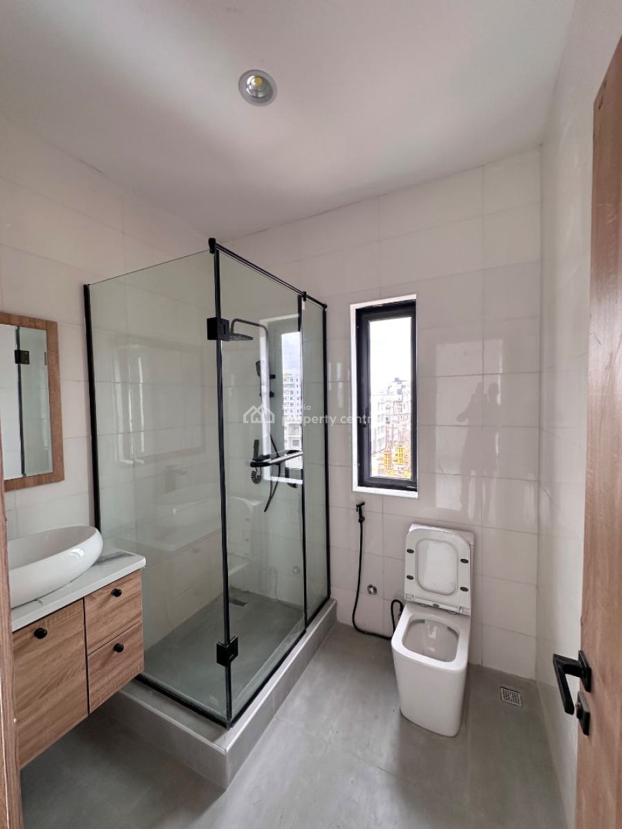 2 Bedroom Apartment with Bq, Lekki Phase 1, Lekki, Lagos, Flat / Apartment for Sale