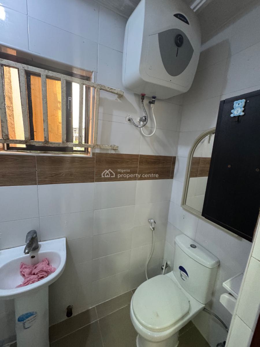 a Very Nice and Spacious 1 Bedroom Apartment(upstair), Off Bisola Durosimi, Lekki Phase 1, Lekki, Lagos, Mini Flat (room and Parlour) for Rent