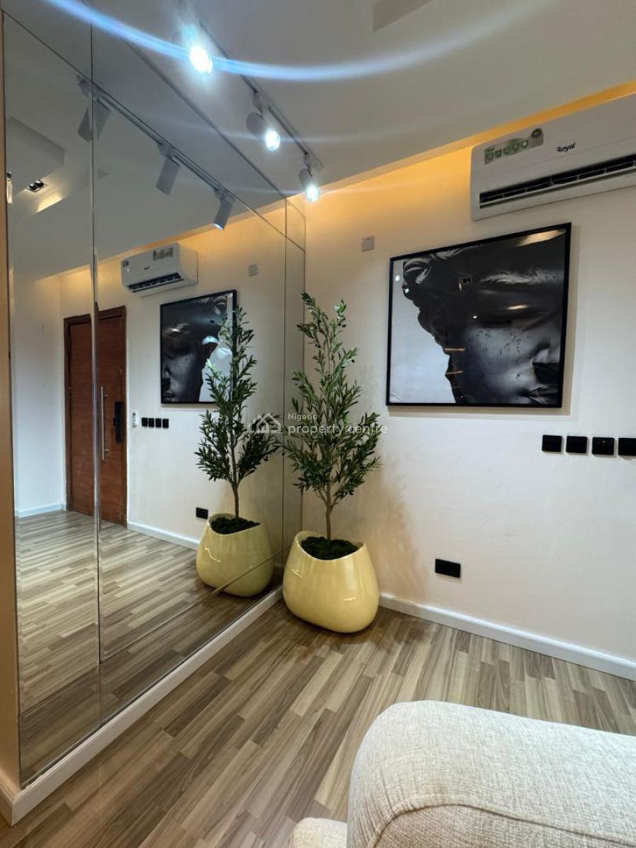 Luxury 2 Bedroom Apartment with Balcony and Pool, Ikate, Lekki, Lagos, Flat / Apartment Short Let