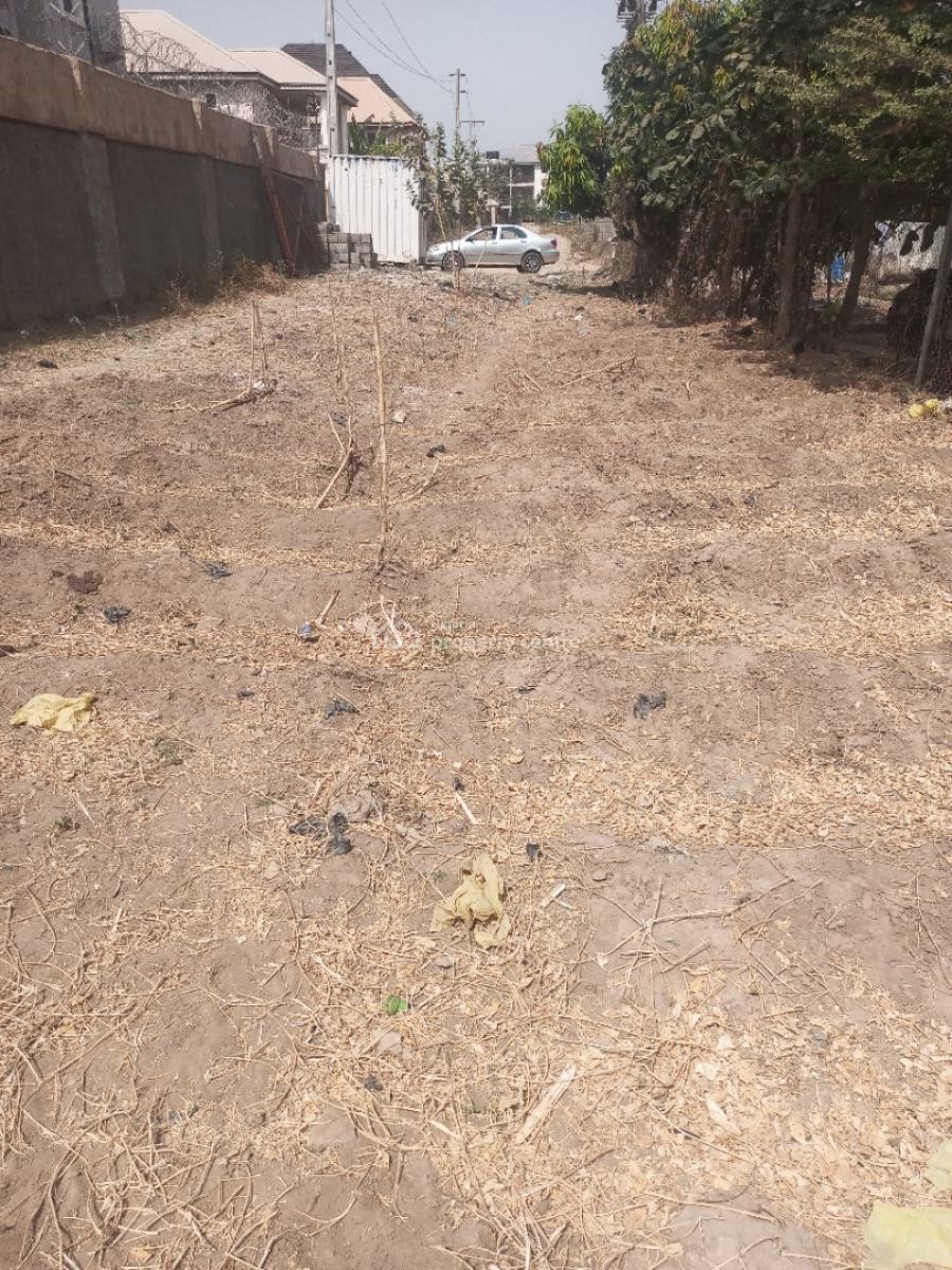 300sqms Duplex Plot, Close to The Express Road, Kukwaba, Abuja, Detached Duplex for Sale