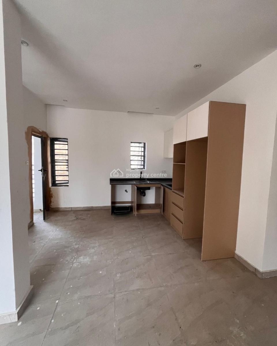 Lovely 2 Bedroom Apartment with Bq, Ikate, Lekki, Lagos, Block of Flats for Sale