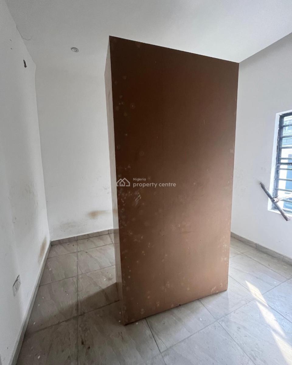 Lovely 2 Bedroom Apartment with Bq, Ikate, Lekki, Lagos, Block of Flats for Sale