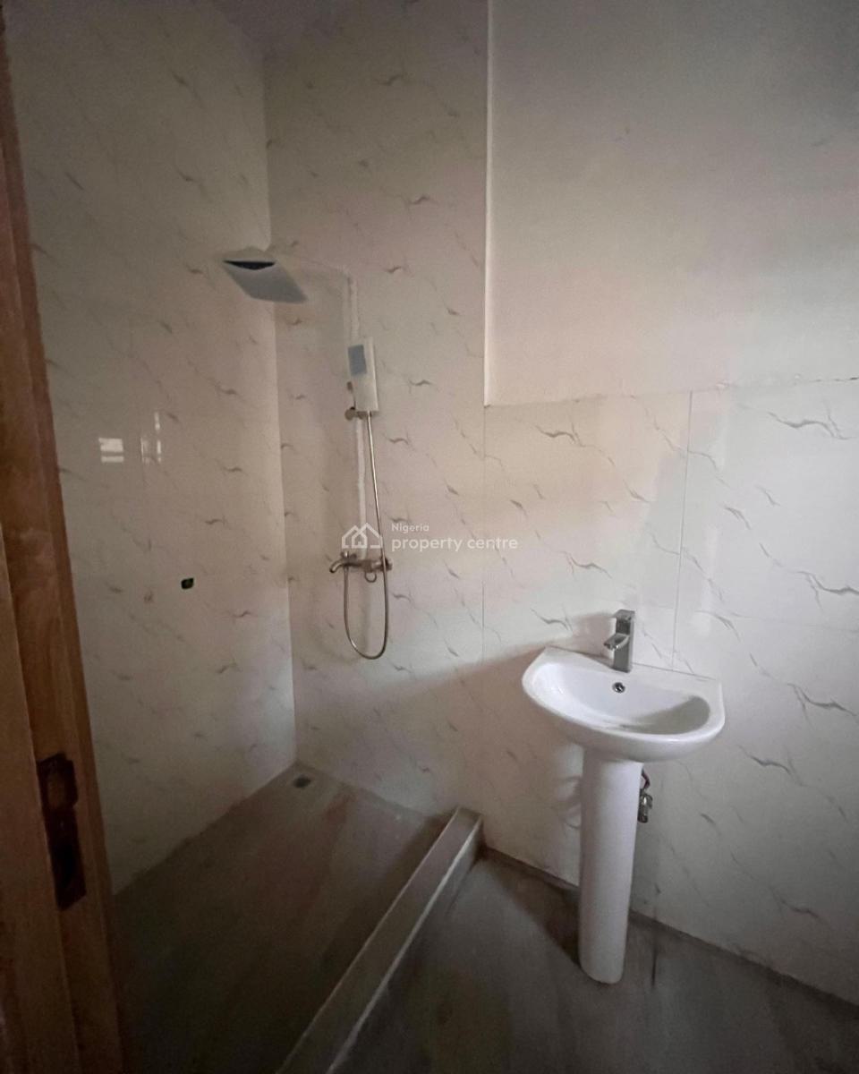 Lovely 2 Bedroom Apartment with Bq, Ikate, Lekki, Lagos, Block of Flats for Sale