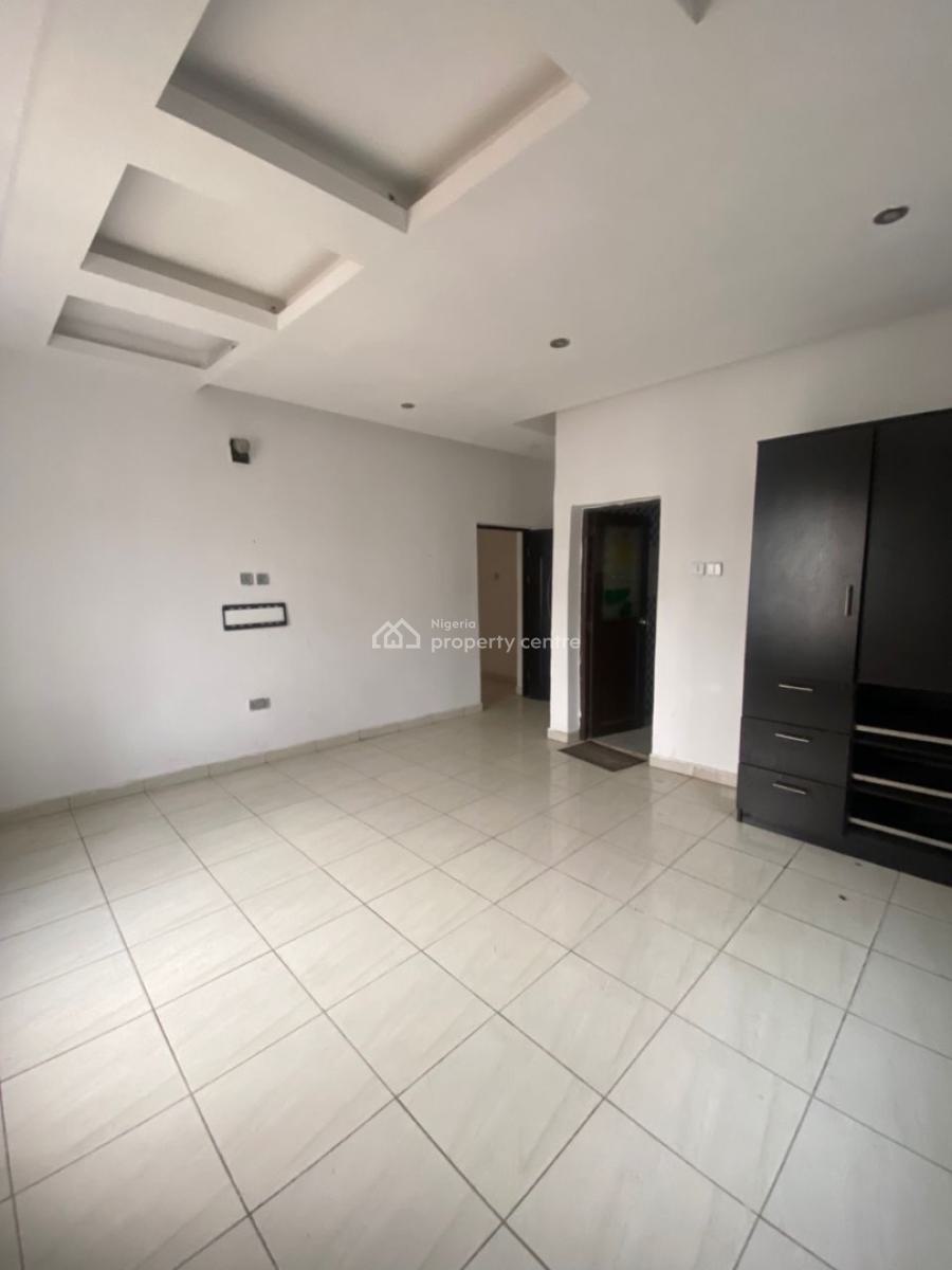 Luxury Built 3 Bedroom Apartment in a Secured Estate, Blenco, Sangotedo, Ajah, Lagos, Flat / Apartment for Rent