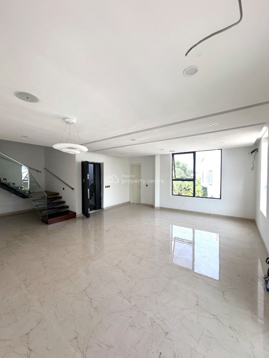 4 Bedroom Maisonette Duplex with Bq, Off Admiralty Way, Lekki Phase 1, Lekki, Lagos, House for Sale