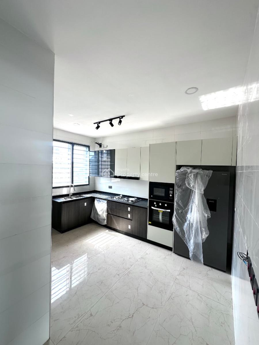 4 Bedroom Maisonette Duplex with Bq, Off Admiralty Way, Lekki Phase 1, Lekki, Lagos, House for Sale