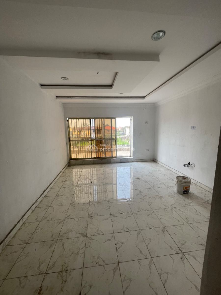 Standard N Massive  Miniflat (upstairs), Owode Estate Off Langbasa Addo Ajah Lagos, Ado, Ajah, Lagos, Mini Flat (room and Parlour) for Rent