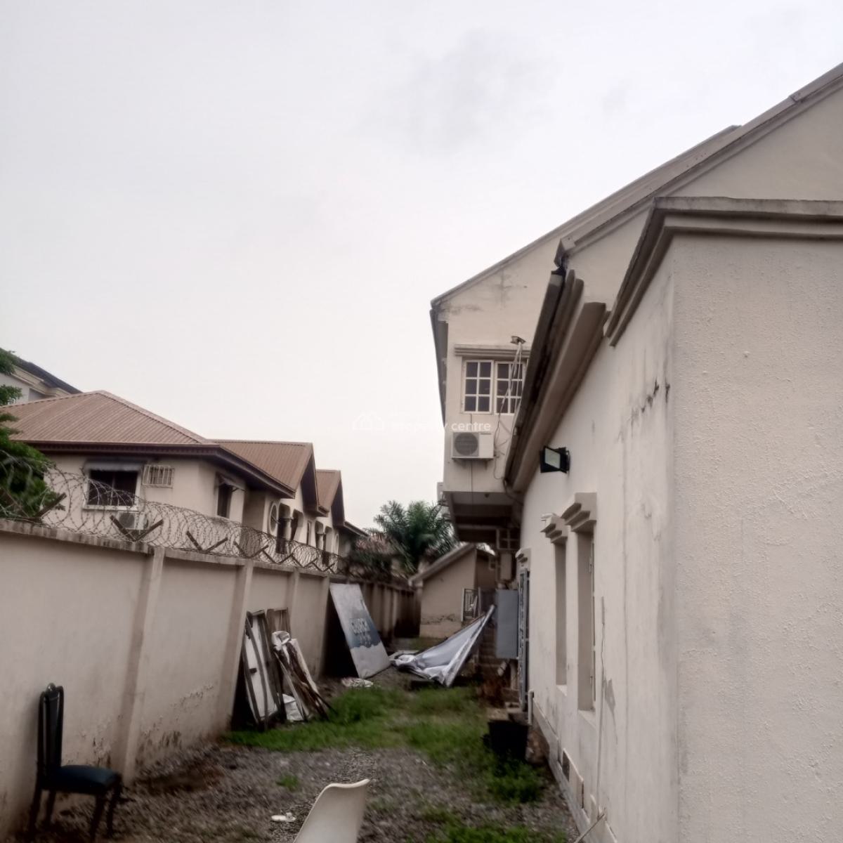 Facing The Road 1377sq of Land with 3 Bed Town House, 3 Shops, Mini, Facing The Road, Ajah, Lagos, Land for Sale
