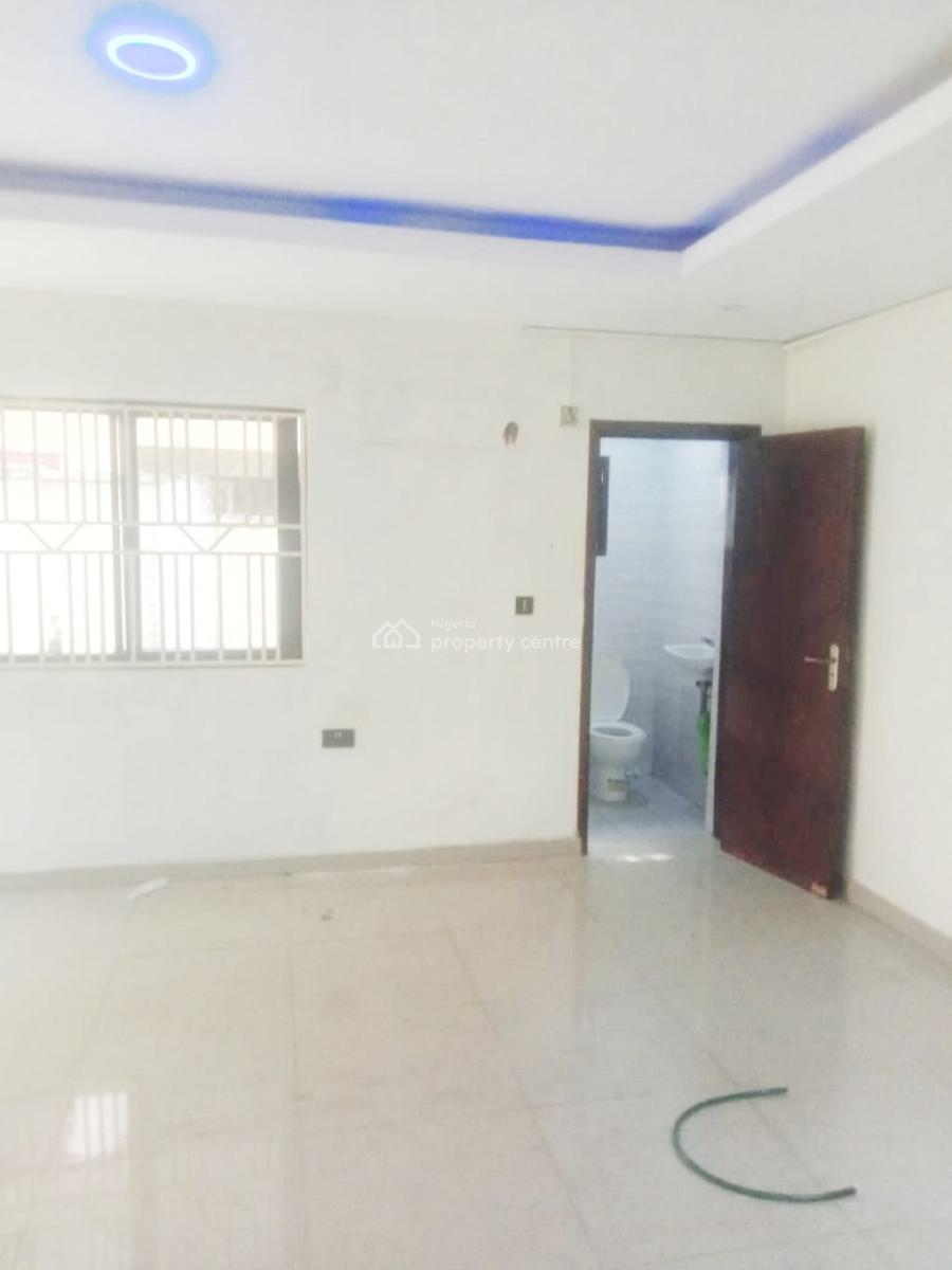 Luxury 3 Bedroom Flat, Omole Phase 2, Ikeja, Lagos, Flat / Apartment for Rent