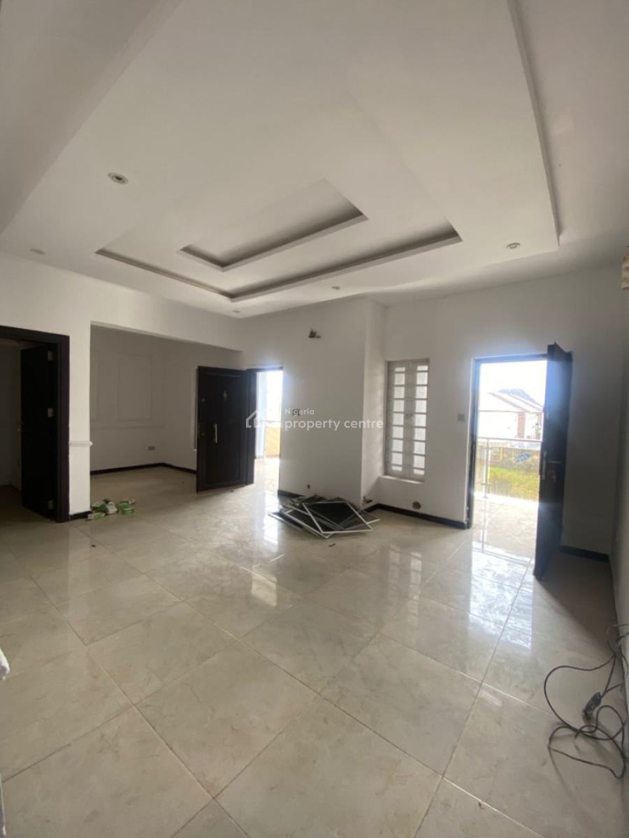 Luxury Built 3 Bedroom Apartment in a Secured Estate, Blenco, Sangotedo, Ajah, Lagos, Flat / Apartment for Rent