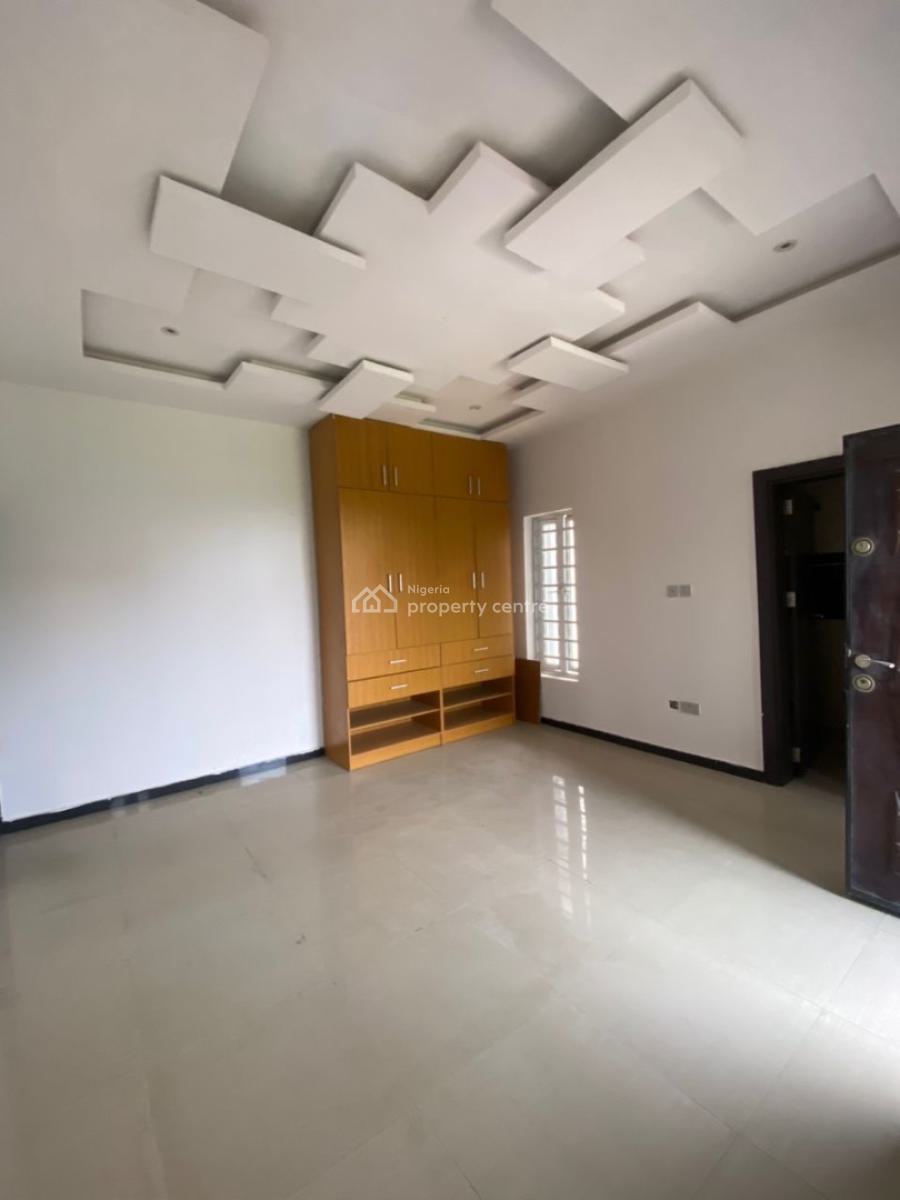 Luxury Built 3 Bedroom Apartment in a Secured Estate, Blenco, Sangotedo, Ajah, Lagos, Flat / Apartment for Rent