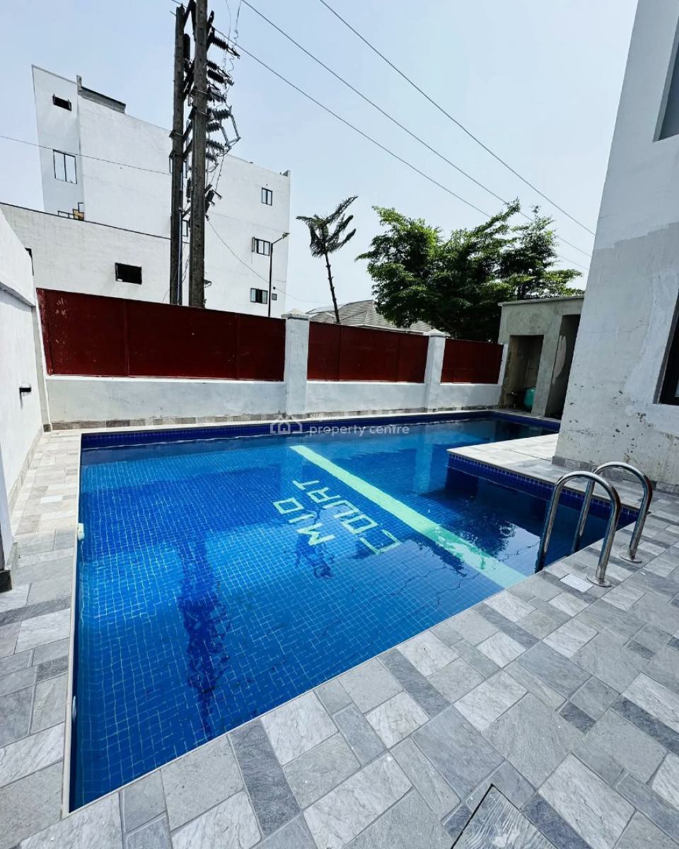 Luxury Newly Built 2 Bedroom Service Apartment in a Gated Estate, Lekki Phase 1, Lekki, Lagos, Flat / Apartment for Sale