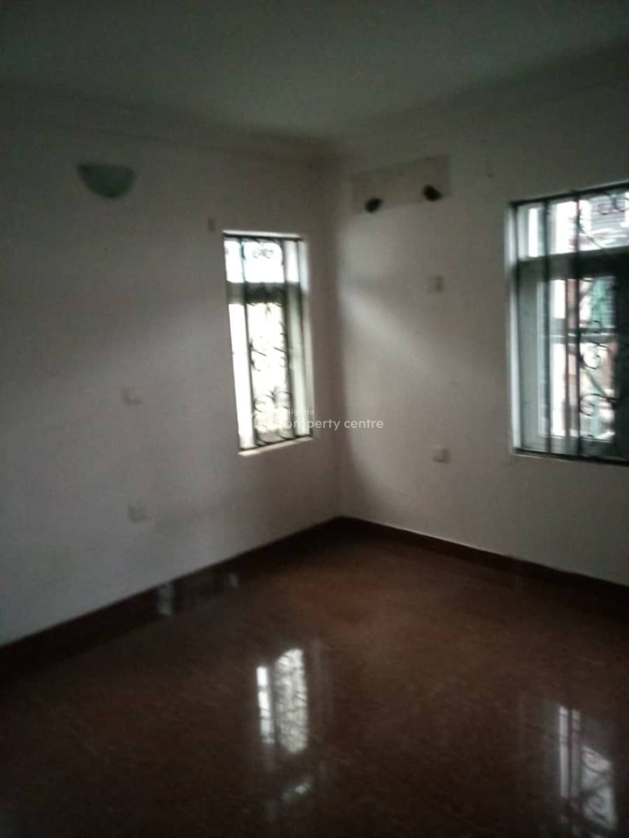 Spacious 2 Bedroom Duplex, Lekki Phase 1, Lekki, Lagos, Terraced Duplex for Rent