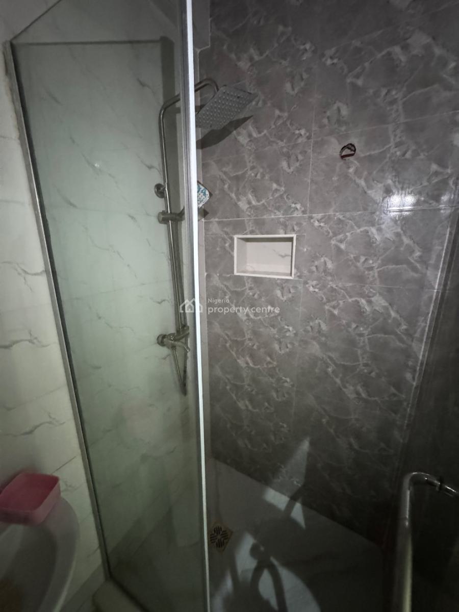 a Spacious Room Bq with Private Space to Cook, Ikate, Lekki, Lagos, Self Contain (single Rooms) for Rent