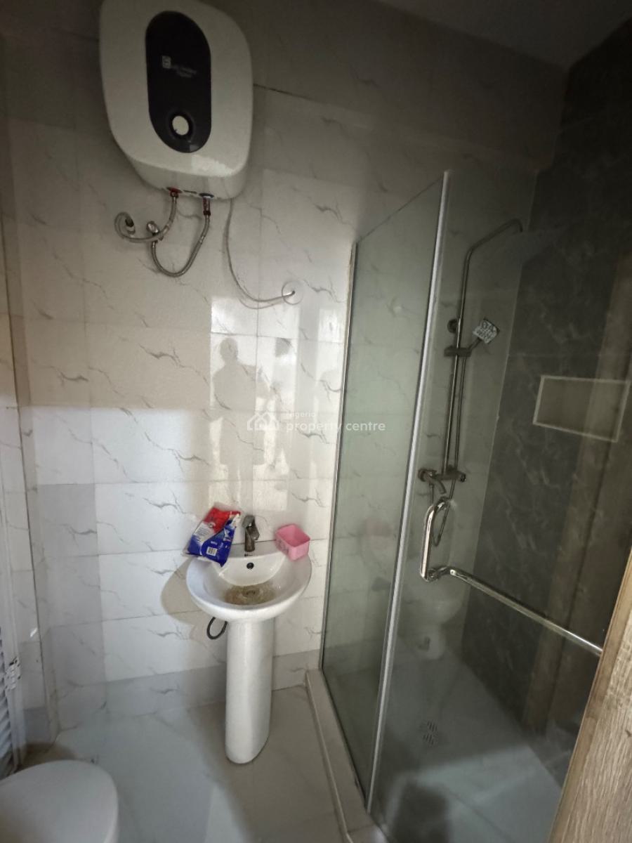a Spacious Room Bq with Private Space to Cook, Ikate, Lekki, Lagos, Self Contain (single Rooms) for Rent