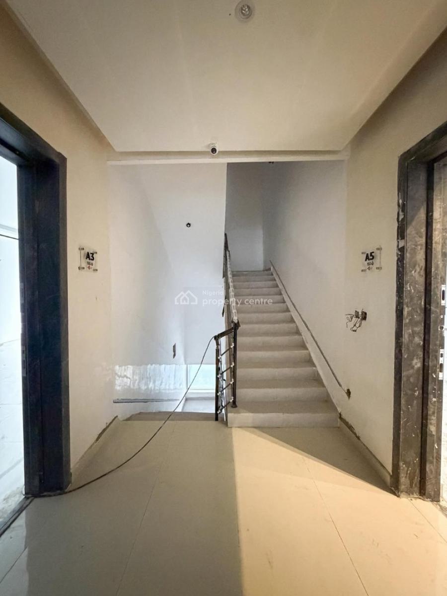 Luxury 3 Bedroom Apartment, Lekki Phase 1, Lekki, Lagos, Block of Flats for Sale