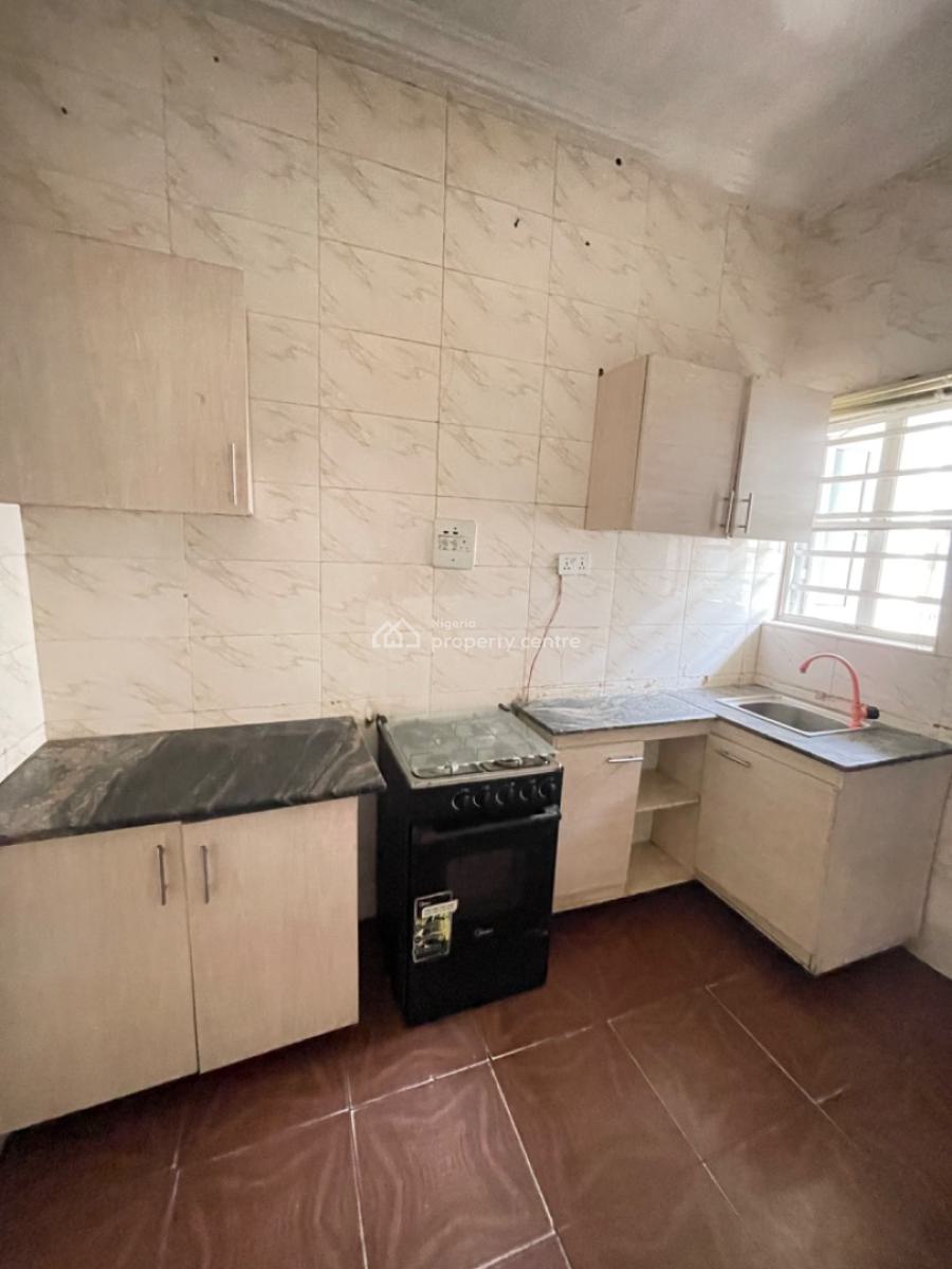 Luxury 2 Bedroom Flat in a Good Neighborhood, Ikota, Lekki, Lagos, Flat / Apartment for Rent