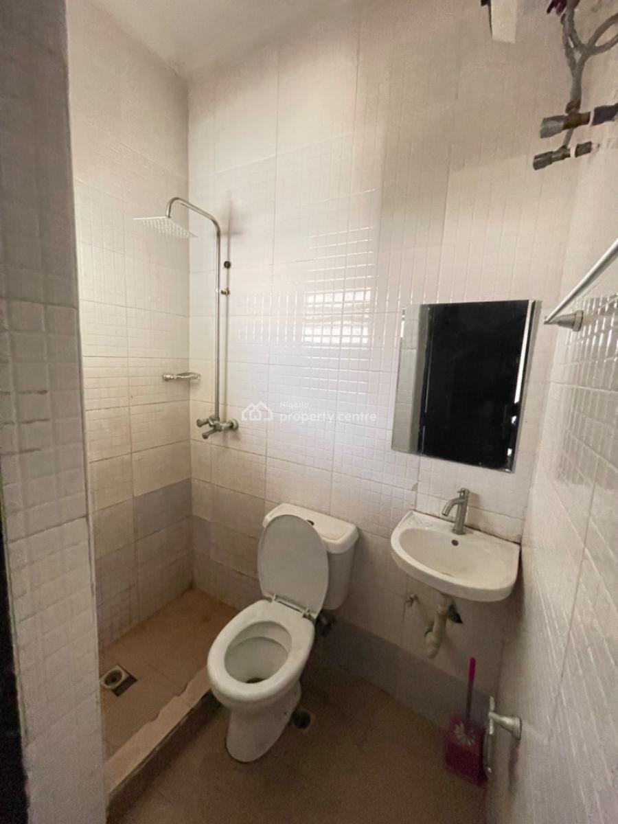 Luxury 2 Bedroom Flat in a Good Neighborhood, Ikota, Lekki, Lagos, Flat / Apartment for Rent