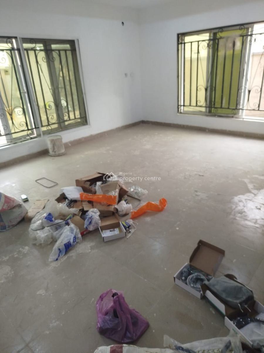 Luxury 3 Bedroom Spacious Apartment,self Con Bq, on 1st & Ground Floor, Utako, Abuja, Flat / Apartment for Rent