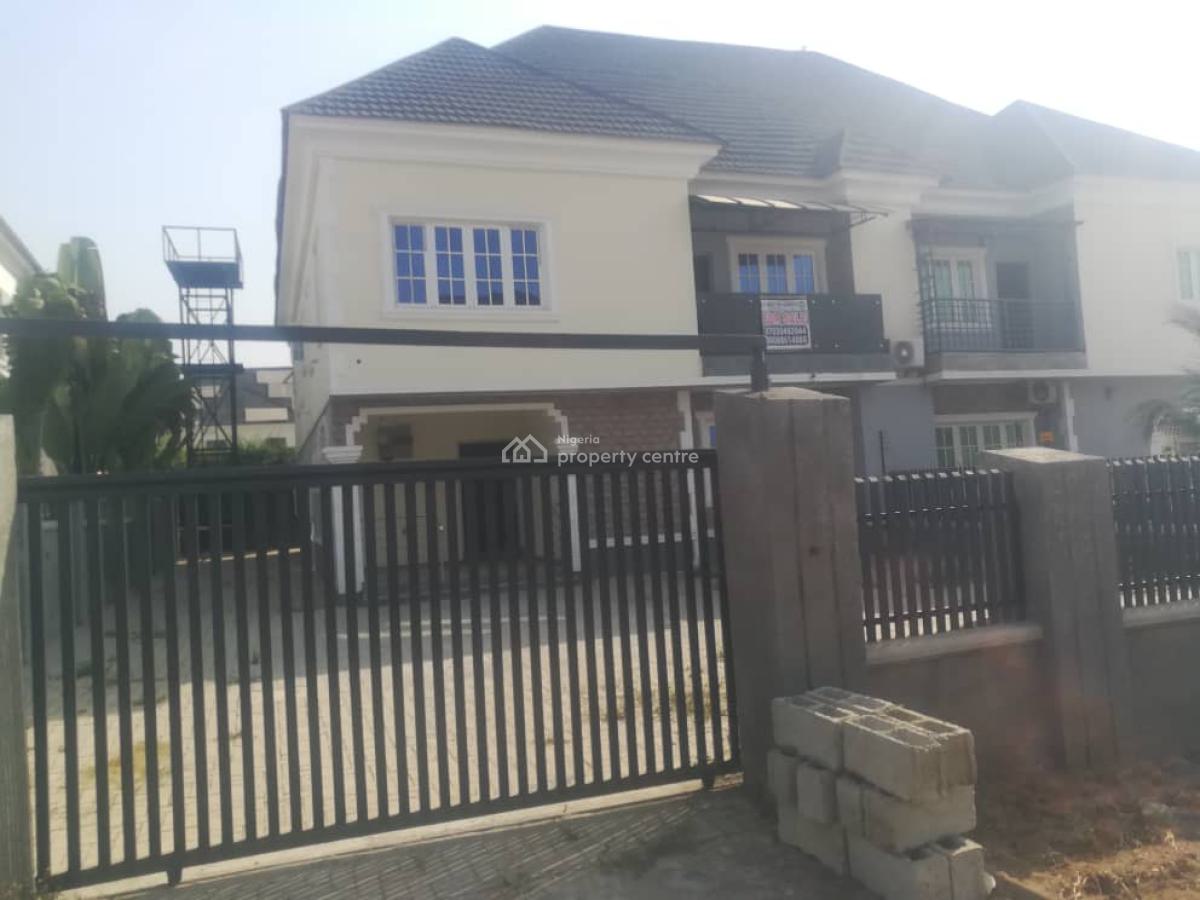 Luxury 3 Bedroom Spacious Apartment Inside a Gated Estate, Tarred Road, River Park Estate, Lugbe District, Abuja, Flat / Apartment for Rent