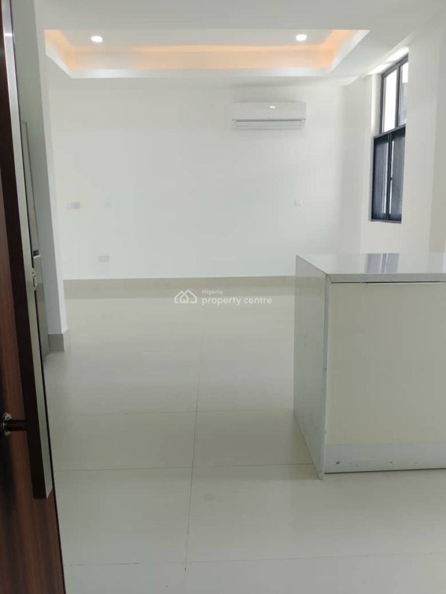 Brand New 3 Bedroom Apartment on The 6th Floor, Lekki Phase 1, Lekki, Lagos, House for Rent