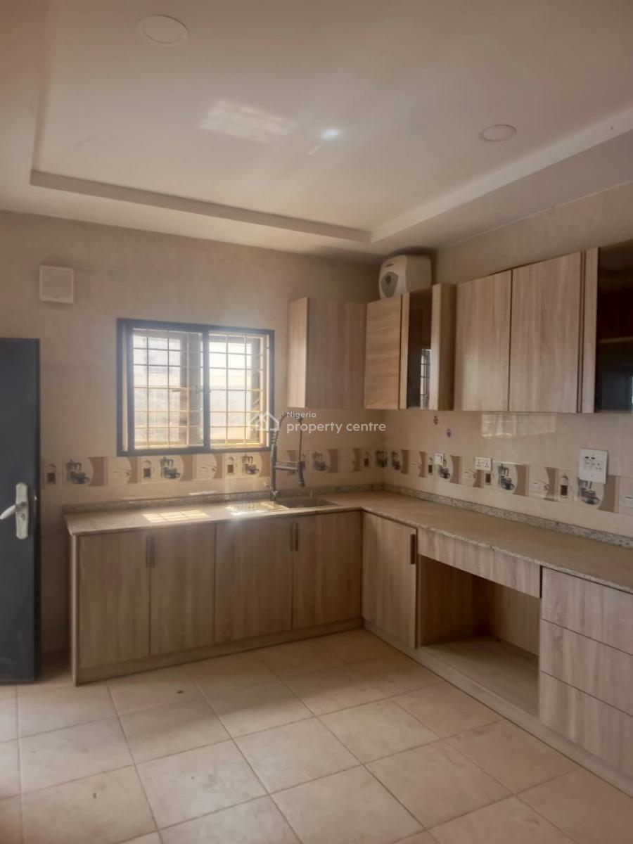 4 Bedroom Terrace Duplex with Bq, Jahi, Abuja, Terraced Duplex for Sale