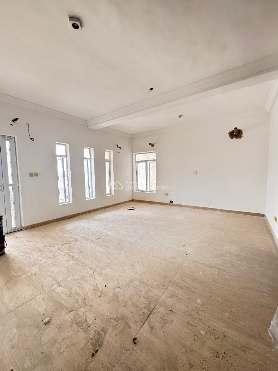 Beautiful Spacious 2 Bedroom All Rooms Ensuite, Lekki Phase 1, Lekki, Lagos, Terraced Duplex for Sale