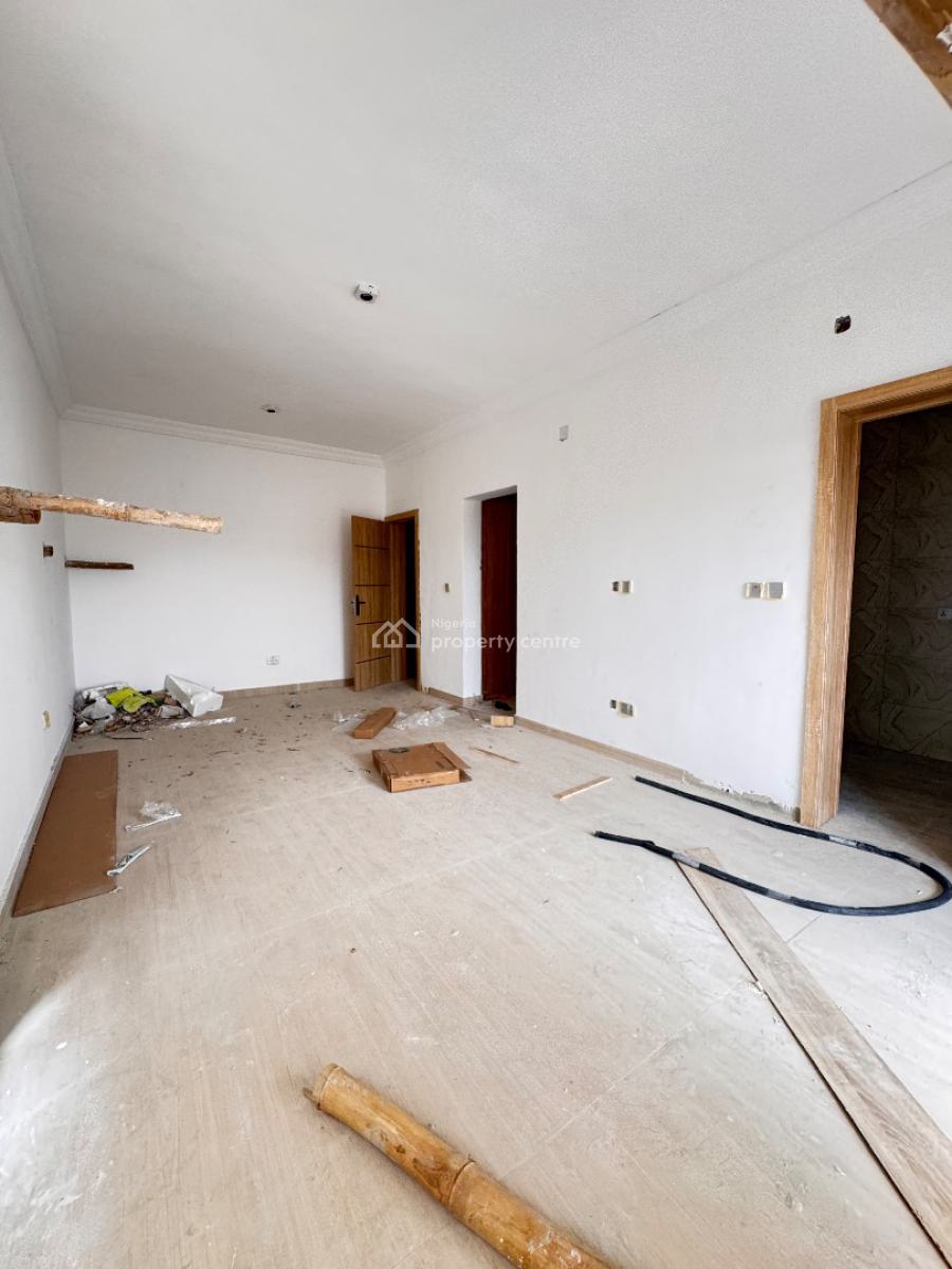 Beautiful Spacious 2 Bedroom All Rooms Ensuite, Lekki Phase 1, Lekki, Lagos, Terraced Duplex for Sale