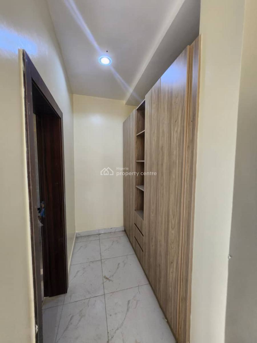 Newly Built 4 Terrace Duplex, Guzape District, Abuja, Terraced Duplex for Sale