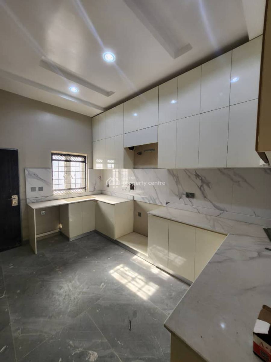 Newly Built 4 Terrace Duplex, Guzape District, Abuja, Terraced Duplex for Sale