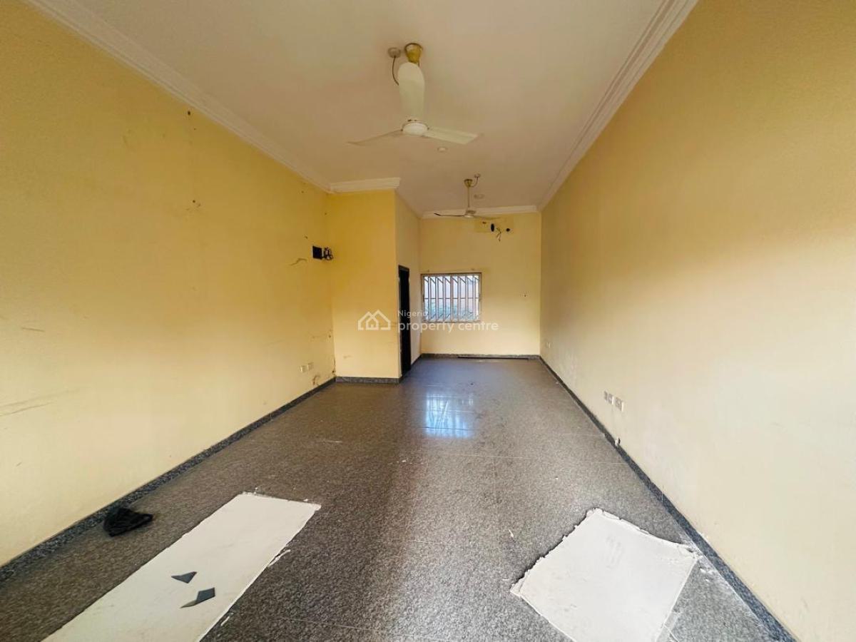 a Gallant Office Complex Strategically Located, Wuse, Abuja, Plaza / Complex / Mall for Sale