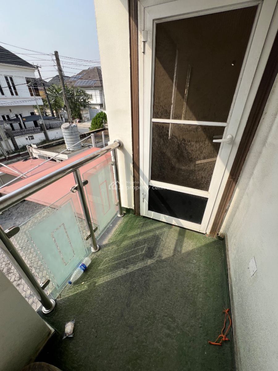 Super-clean Miniflat with Massive Bedroom, Osapa London Estate, Osapa, Lekki, Lagos, Mini Flat (room and Parlour) for Rent